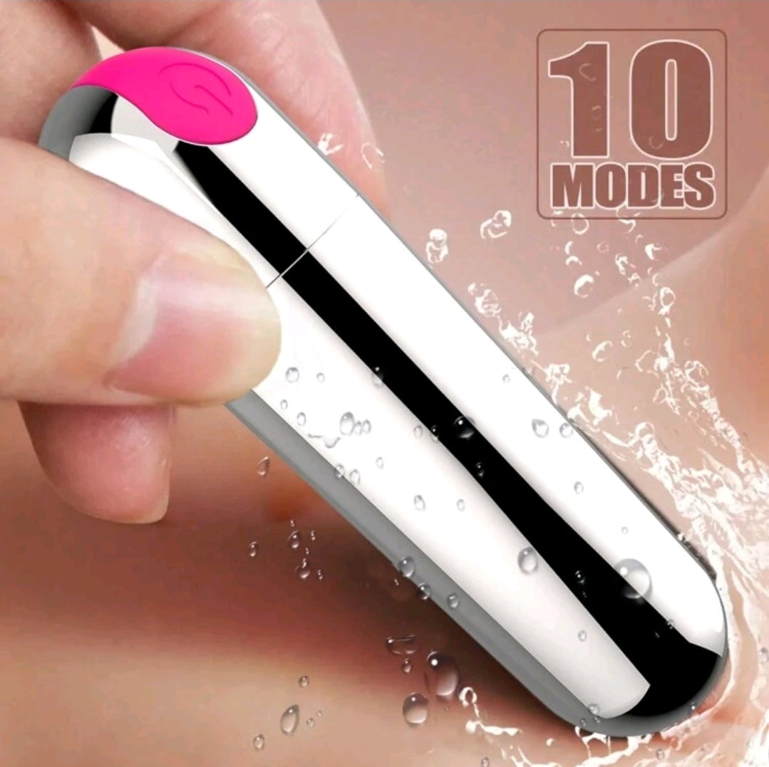 Descubrí el placer con esta bala vibradora impermeable y recargable, perfecta para juegos íntimos silenciosos y llenos de intensidad.