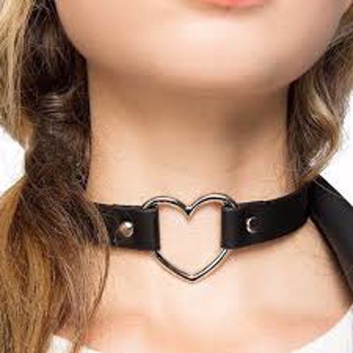 Chocker BDSM Corazon