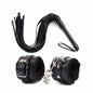Kit de Dominación Fetish: Esposas de Cuero y Látigo de 48 cm - La Jugueteria Erotika
