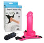 StrapVibe Max es un arnés cómodo y ajustable con dildo suave de jelly y vibración multivelocidad para una penetración intensa y placentera.